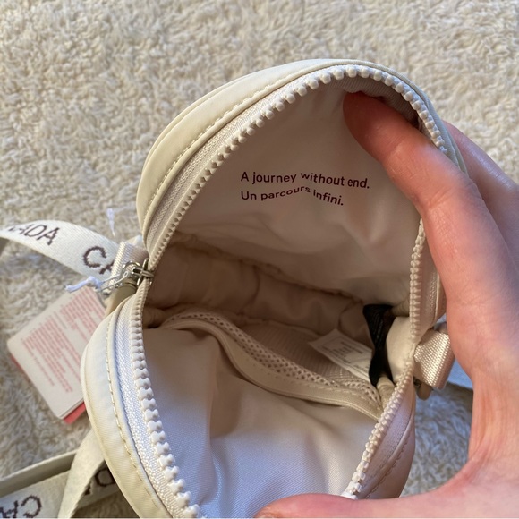 Lululemon Crossbody Bag - Picture 3 of 5